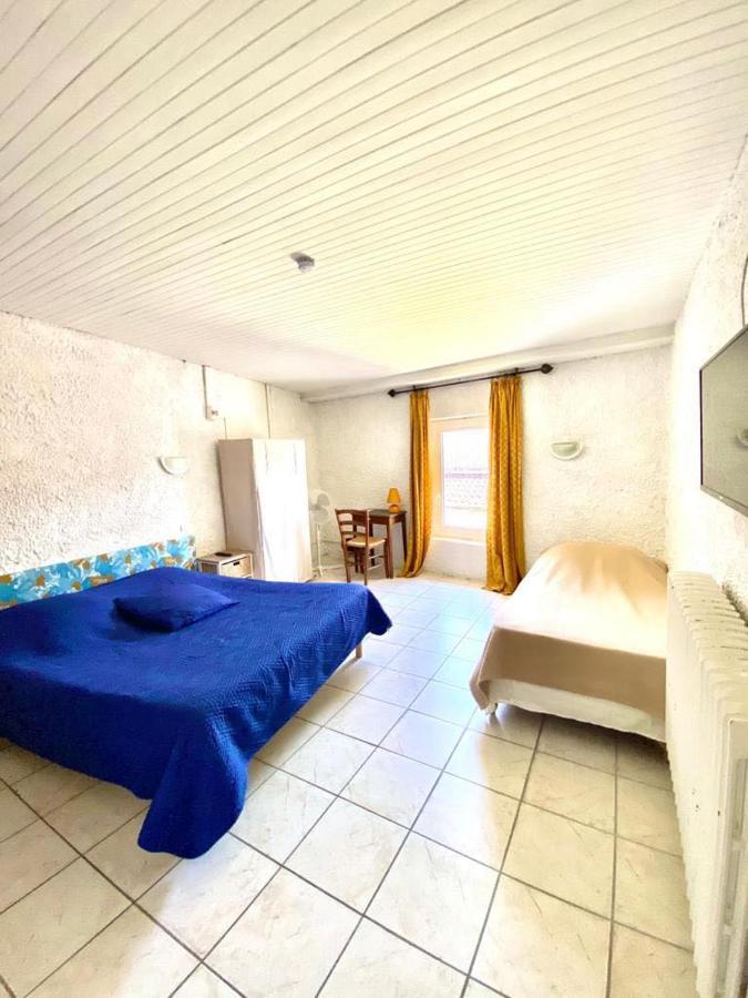Hotel Les Voyageurs Charols Exterior foto